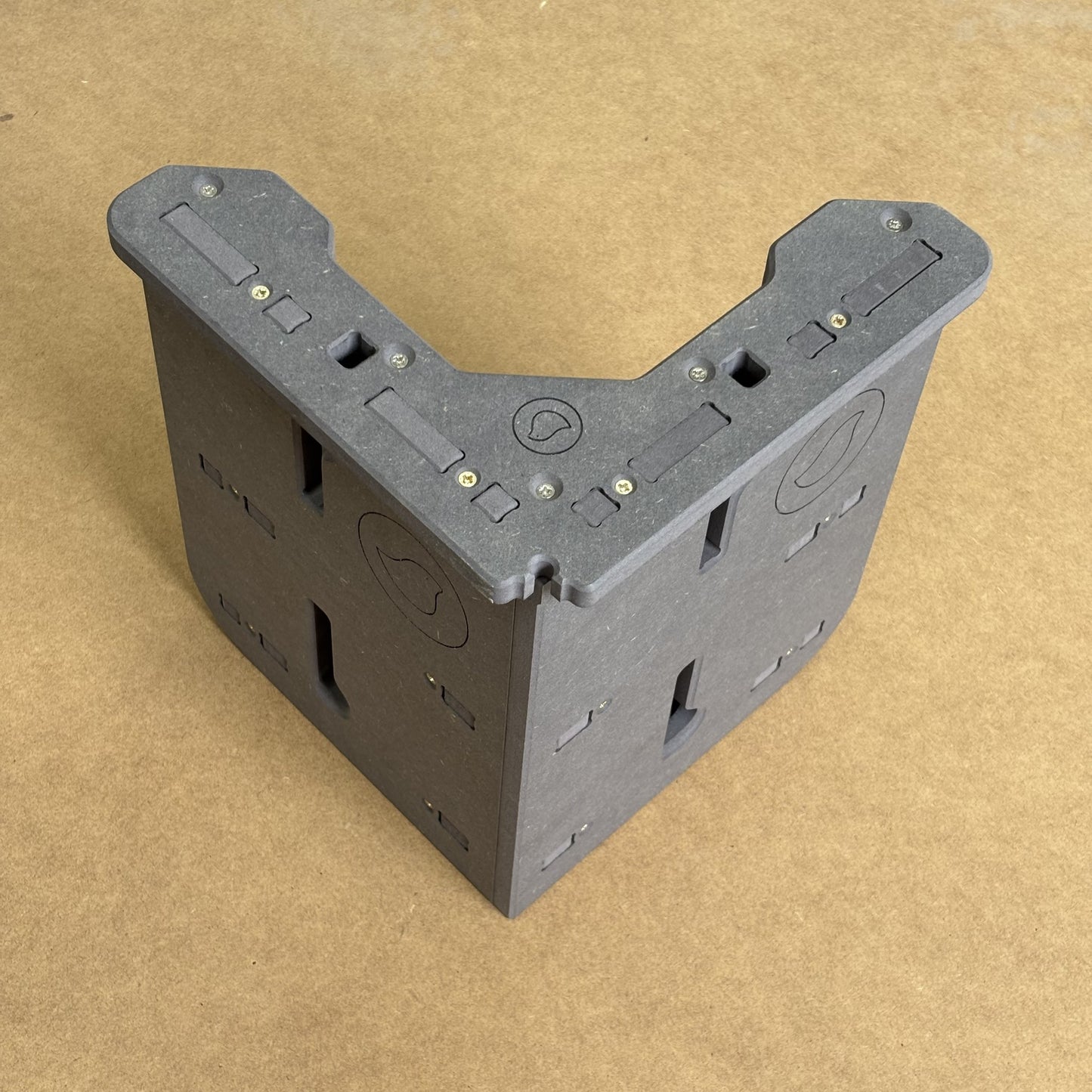 XL 3D Assembly Square