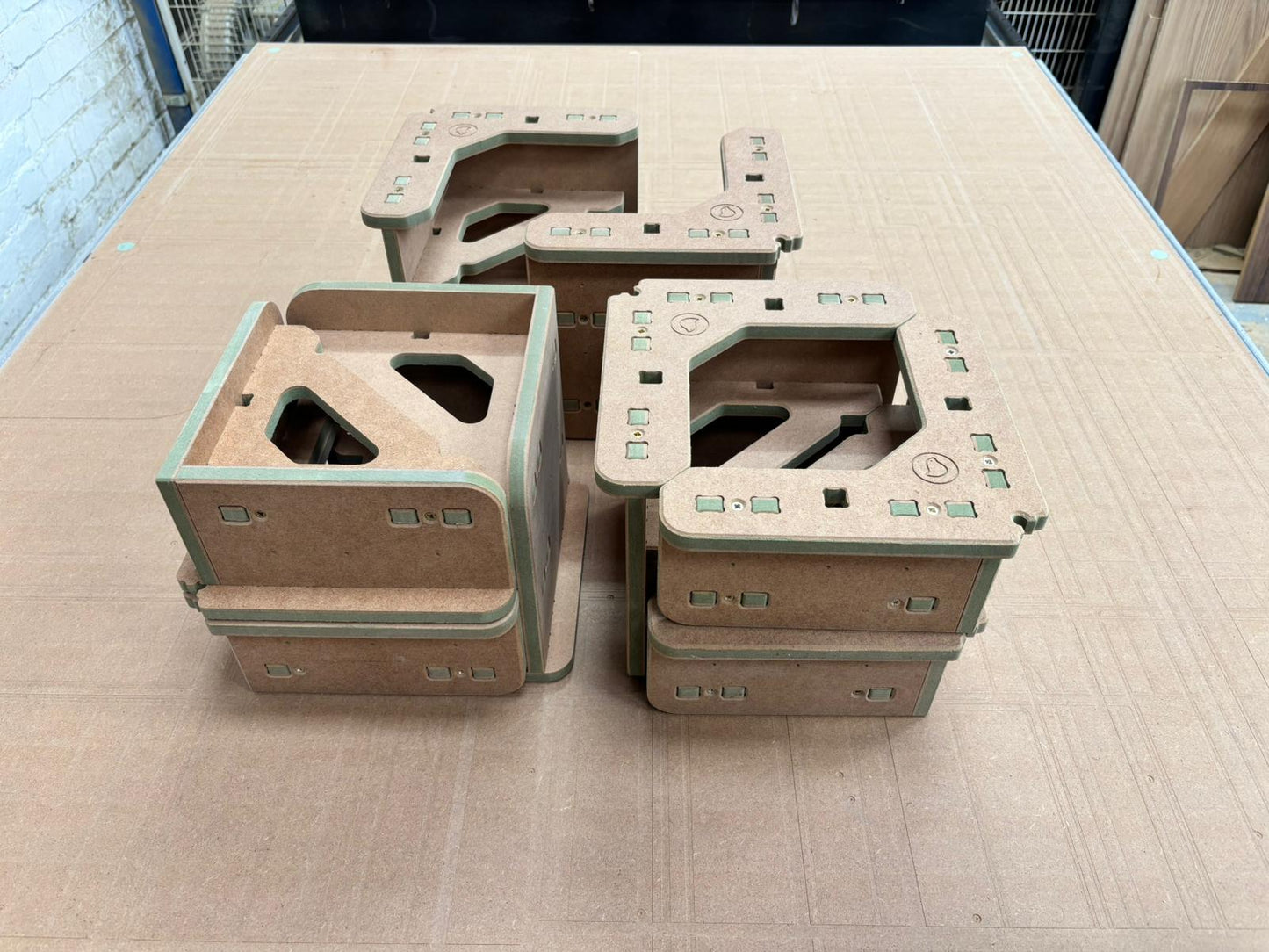 4 Mini + 4 MIDI Original 3D Squares 'The Growing Business' – Bundle pack